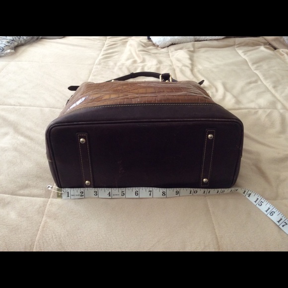 Dooney Bourke Tote - Picture 3 of 10